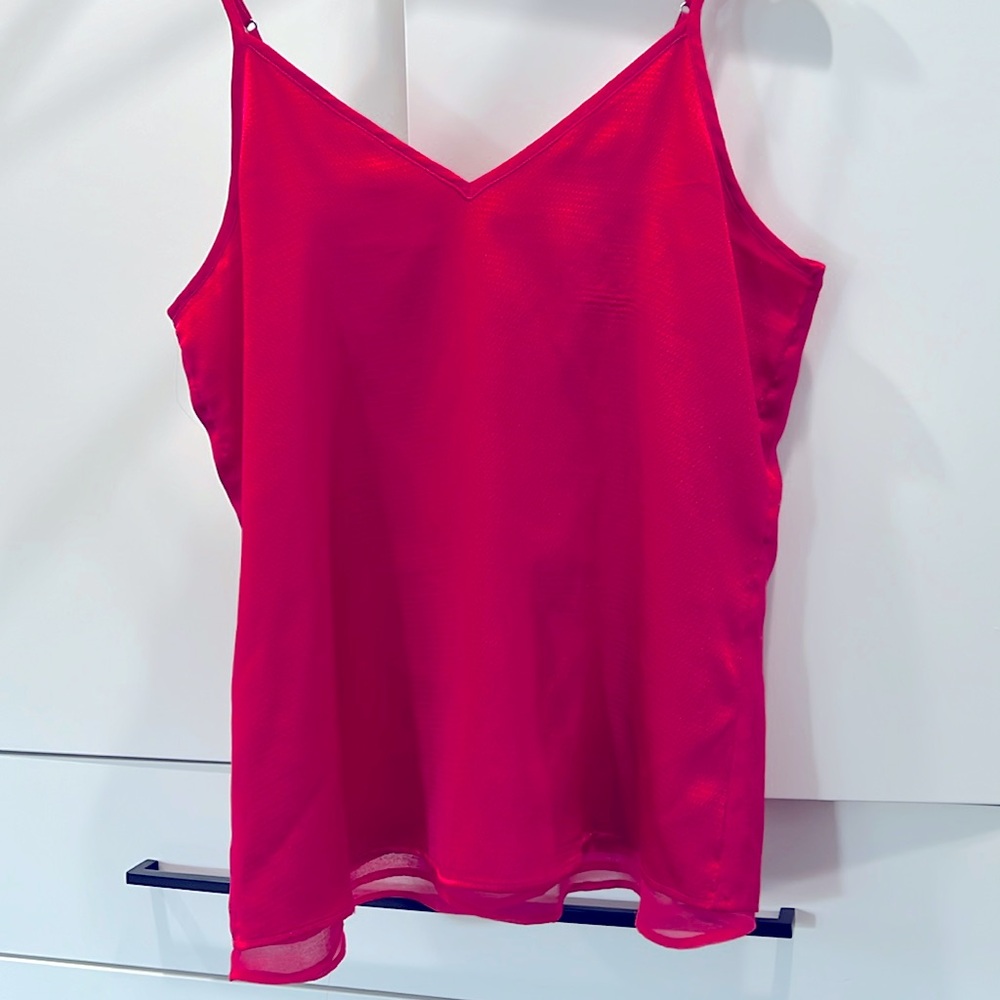 Chelsea 28 tank top pink size small